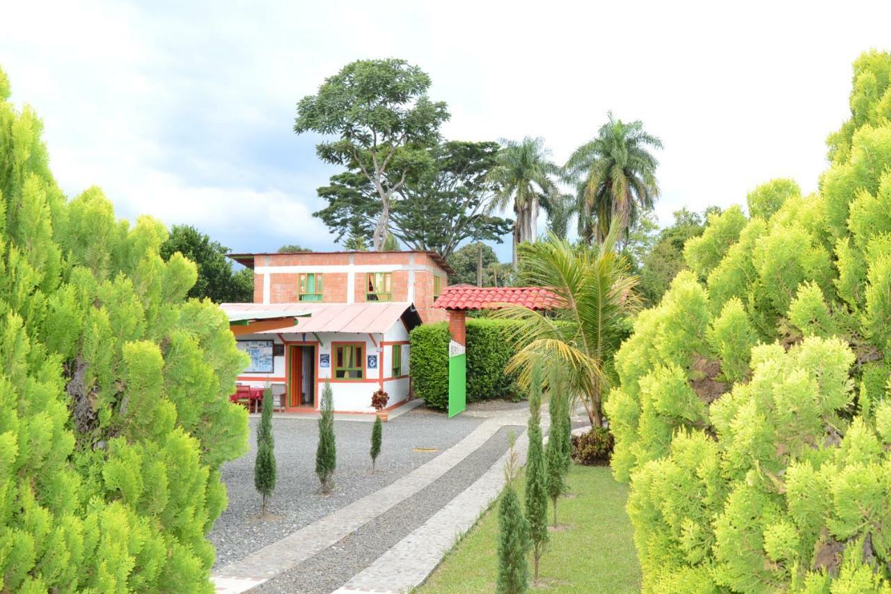 Finca Hotel Villa Soledad Quimbaya Exterior photo